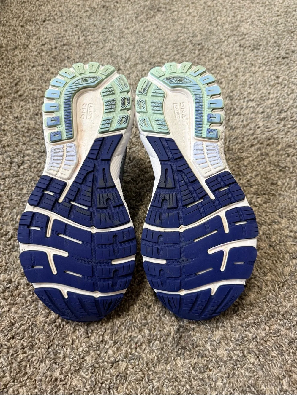 Brooks Women's Blue and Teal Knit Running Shoes - Picture 5 of 7